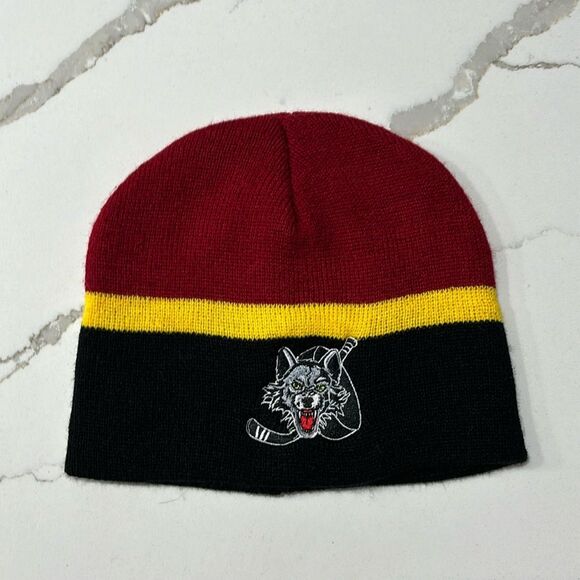 Chicago Wolves | NWOT Minor League Hockey Winter Hat Beanie AHL - Picture 1 of 3